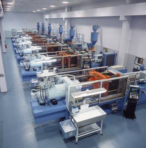 Plastic Injection Molding Plant Photography